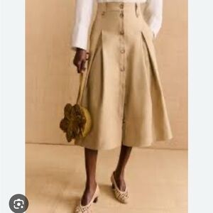 Elegant Tan Button-Front Midi Skirt Sézane.   oksana skirt 36